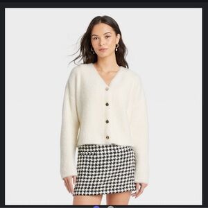 Kitten-Soft Cream-Colored Cardigan w/Gold Buttons